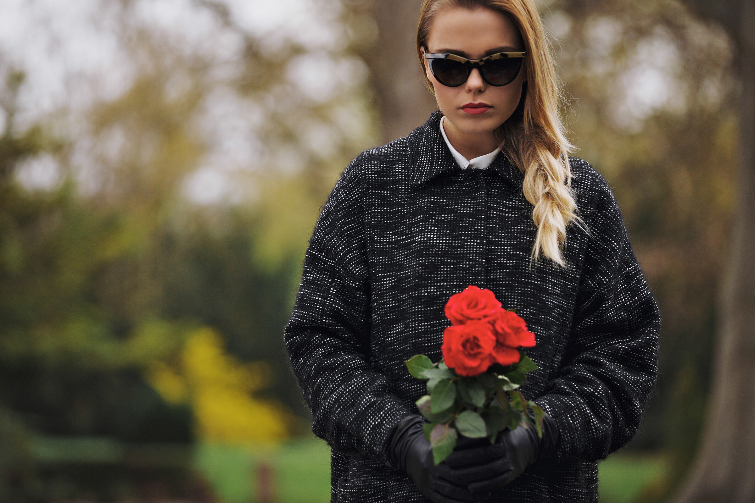 How to Choose the Perfect Funeral Flowers